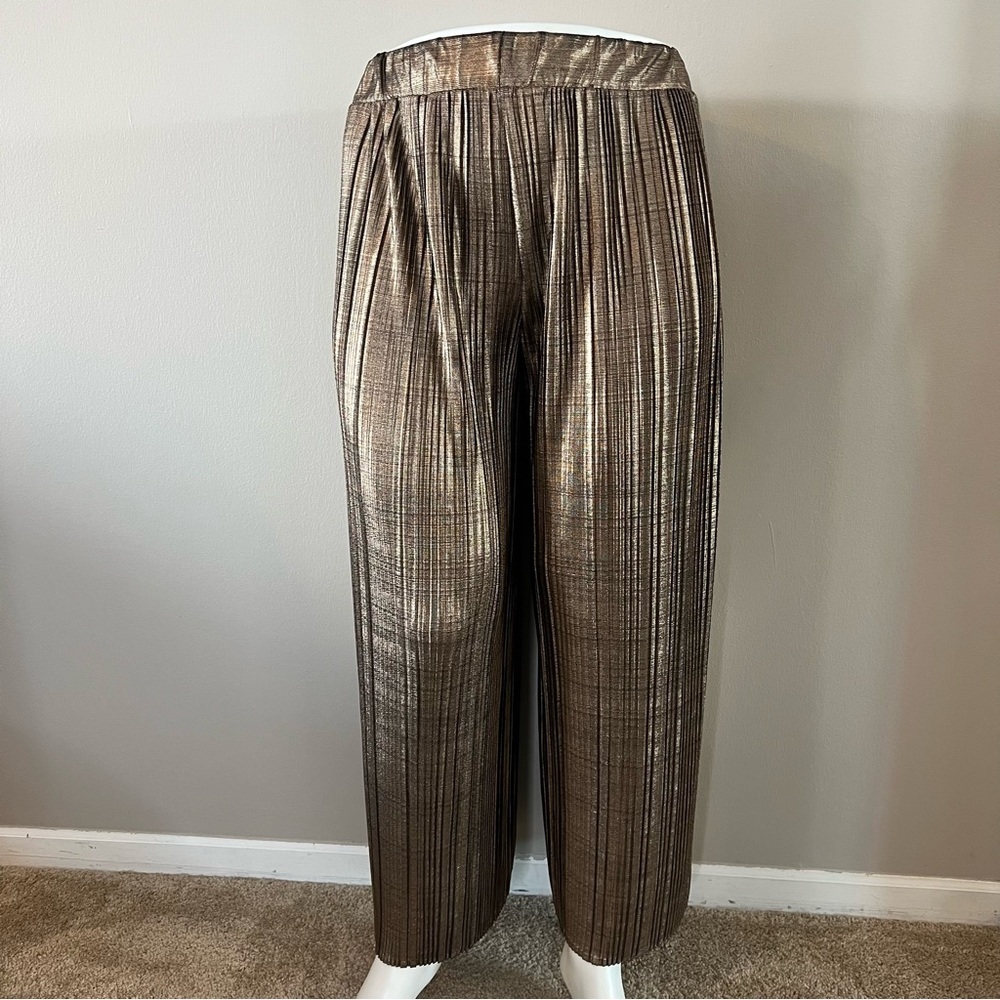 mark. Pleated Wide Leg Pants